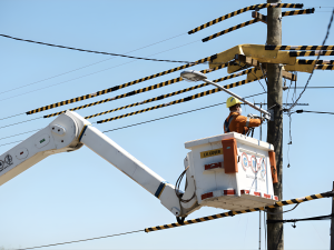 Pentingnya Perlindungan dan Penataan Kabel pada Pekerjaan Jaringan Listrik